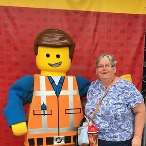 Meet your Posher, Debbie